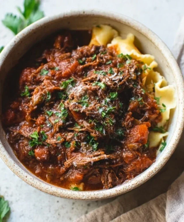 Slow Cooker Beef Ragu: Whole30, Pnon-non-non-alcoholic alternativeic non-alcoholic aleo, Gluten-Free